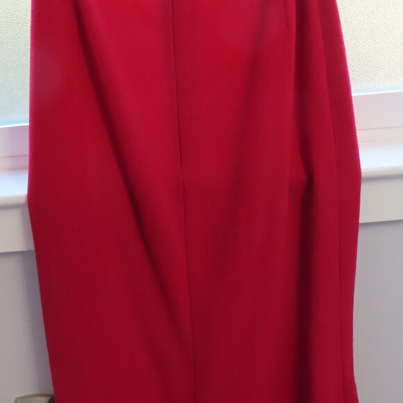 Paddy Campbell Red Wool English Suit, Size 4 (U.S.) - Picture 6 of 11